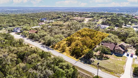 1154 Madrone Rd, Fischer, TX 78623