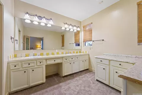 Bath - 5797 Fm 3408, Cotulla, TX 78014 photo 1 of 1