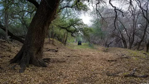 Exterior - 5797 Fm 3408, Cotulla, TX 78014 photo 7 of 9
