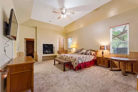 Bedroom - 5797 Fm 3408, Cotulla, TX 78014 photo 4 of 4