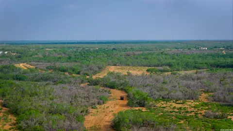 View/Area - 5797 Fm 3408, Cotulla, TX 78014 photo 16 of 17