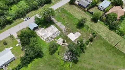 703 N Caldwell, Manor, TX 78653