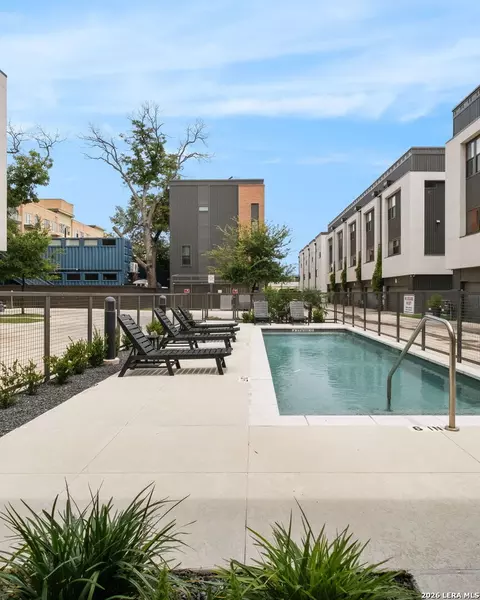 318 W Grayson #203, San Antonio, TX 78212