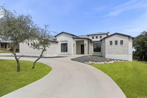 2105 Passare, New Braunfels, TX 78132