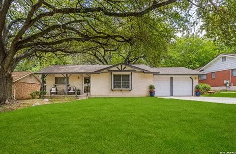 5714 Dan Duryea, San Antonio, TX 78240