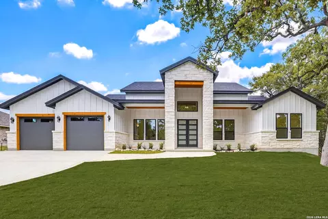 112 River View Dr, Boerne, TX 78006