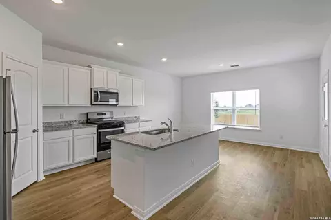 Kitchen - 3447 Warlow Br, Converse, TX 78109 photo 3 of 3