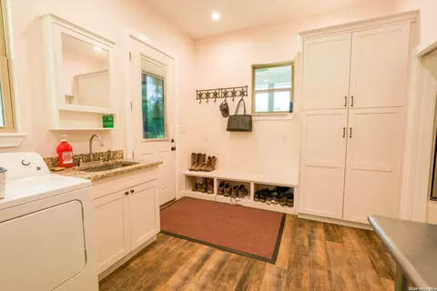 Other - 1407 County Road 761, Devine, TX 78016 photo 4 of 14