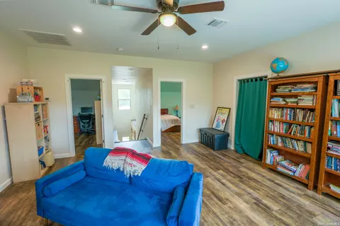 Other - 1407 County Road 761, Devine, TX 78016 photo 2 of 14