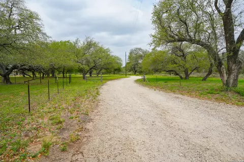Other - 1407 County Road 761, Devine, TX 78016 photo 14 of 14