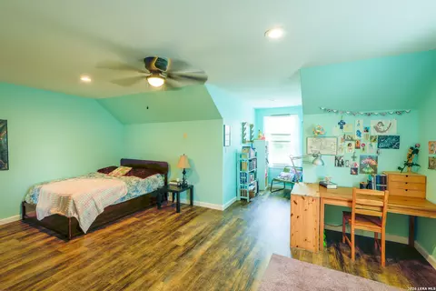 Bedroom - 1407 County Road 761, Devine, TX 78016 photo 3 of 3