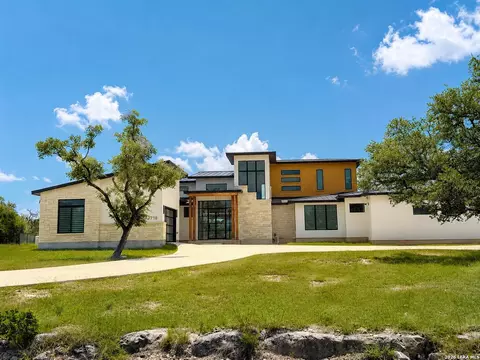 7718 Ramble Rdg, San Antonio, TX 78266