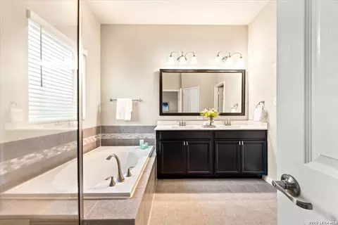 Bath - 8764 Stackstone, Schertz, TX 78154 photo 1 of 5