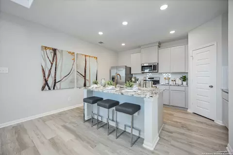 Kitchen - 3014 Haffner Rd, Converse, TX 78109 photo 2 of 3