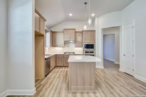11126 Sunbird Ave, San Antonio, TX 78253