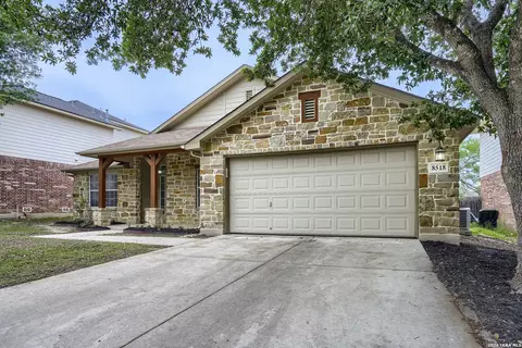 8518 El Camino Ct, San Antonio, TX 78254