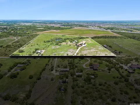 6580 Pfeil Rd, Schertz, TX 78154