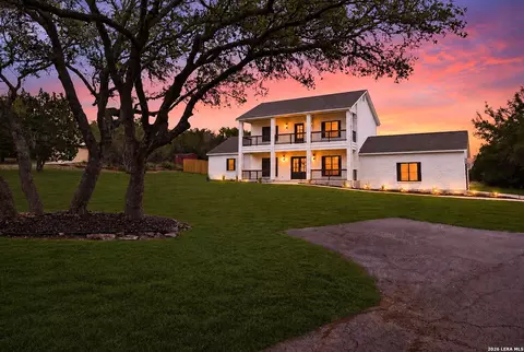 150 Lake View Dr, Boerne, TX 78006