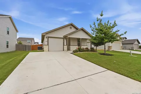 2409 Ranger Pass, Seguin, TX 78155