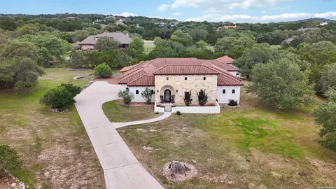 2915 Elk River Trl, Bulverde, TX 78163