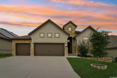 9007 Beacon Rdg, San Antonio, TX 78255