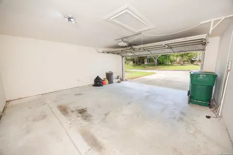 Other - 34 W Foxbriar Forest Cir, Spring, TX 77382 photo 7 of 7