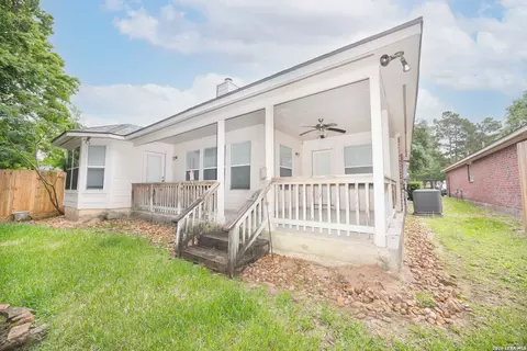 Exterior - 34 W Foxbriar Forest Cir, Spring, TX 77382 photo 5 of 5