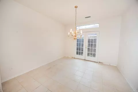 Dining - 34 W Foxbriar Forest Cir, Spring, TX 77382 photo 1 of 1