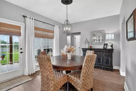 Dining - 1899 Sunflower, Luling, TX 78648 photo 2 of 2