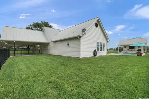 Other - 1899 Sunflower, Luling, TX 78648 photo 8 of 11