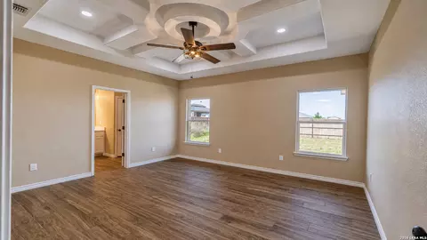 Other - 2 Hope Pl, Uvalde, TX 78801 photo 3 of 11