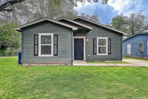 1408 Allende, San Antonio, TX 78237