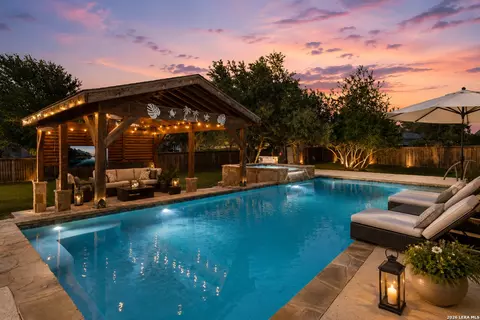 198 Jasper Pt, Castroville, TX 78009