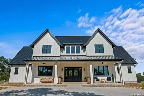 813 Verde Vista Dr, Wimberley, TX 78676