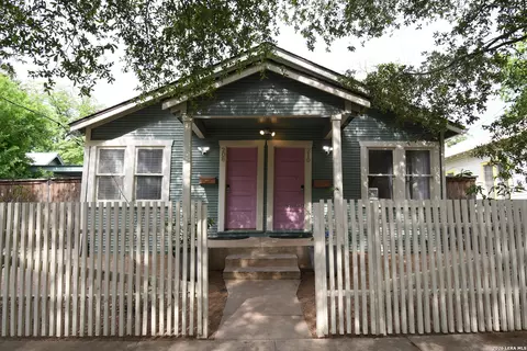 210 Mission St, San Antonio, TX 78210