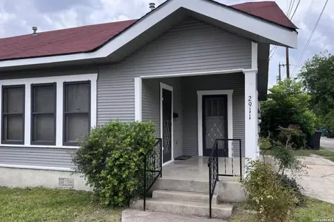 2907 N Elmendorf, San Antonio, TX 78201