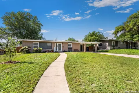 138 Southill Rd, San Antonio, TX 78201