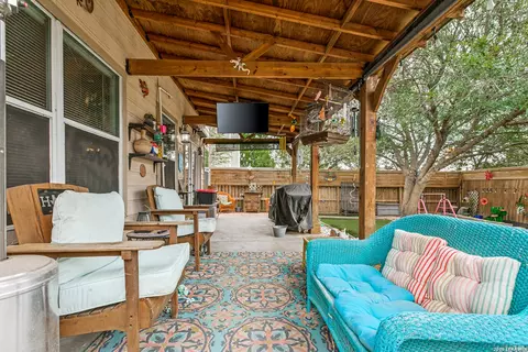 Exterior - 8902 Cloudstone Pl, Converse, TX 78109 photo 4 of 5