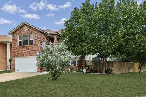 Exterior - 8902 Cloudstone Pl, Converse, TX 78109 photo 2 of 5