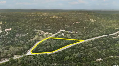 138 County Road 2765, Mico, TX 78056