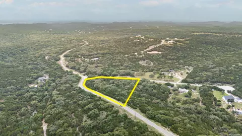 138 County Road 2765, Mico, TX 78056