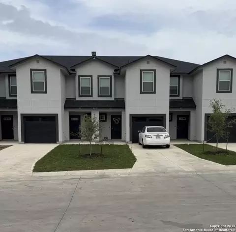 8415 Via Verona, San Antonio, TX 78227