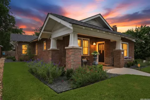 119 Evergreen St, Boerne, TX 78006