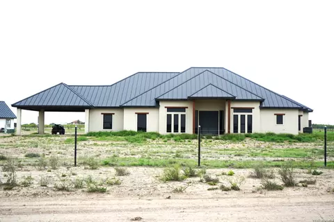 9783 E Us Hwy 277, Eagle Pass, TX 78852