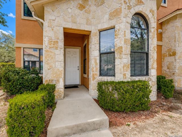 6160 Eckhert Rd #201, San Antonio, TX 78240