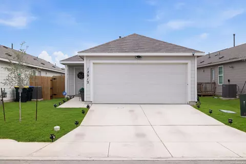 12912 Hancock Pool, Saint Hedwig, TX 78152