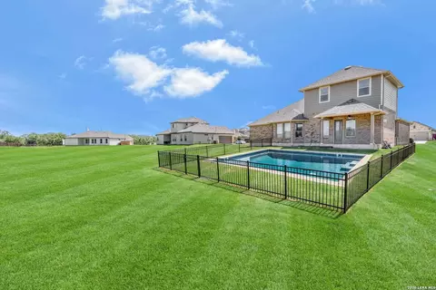 5021 Tupelo Row, San Antonio, TX 78263