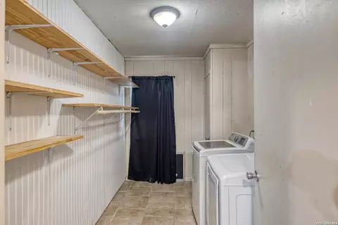 Other - 208 Pulliam St, Uvalde, TX 78801 photo 2 of 5
