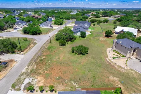 113 Peter Kleid Loop, Blanco, TX 78606 photo 3