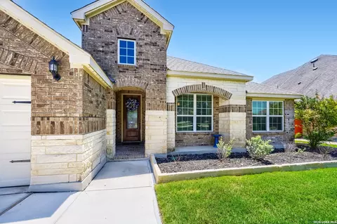 2724 Running Fawn, San Antonio, TX 78261